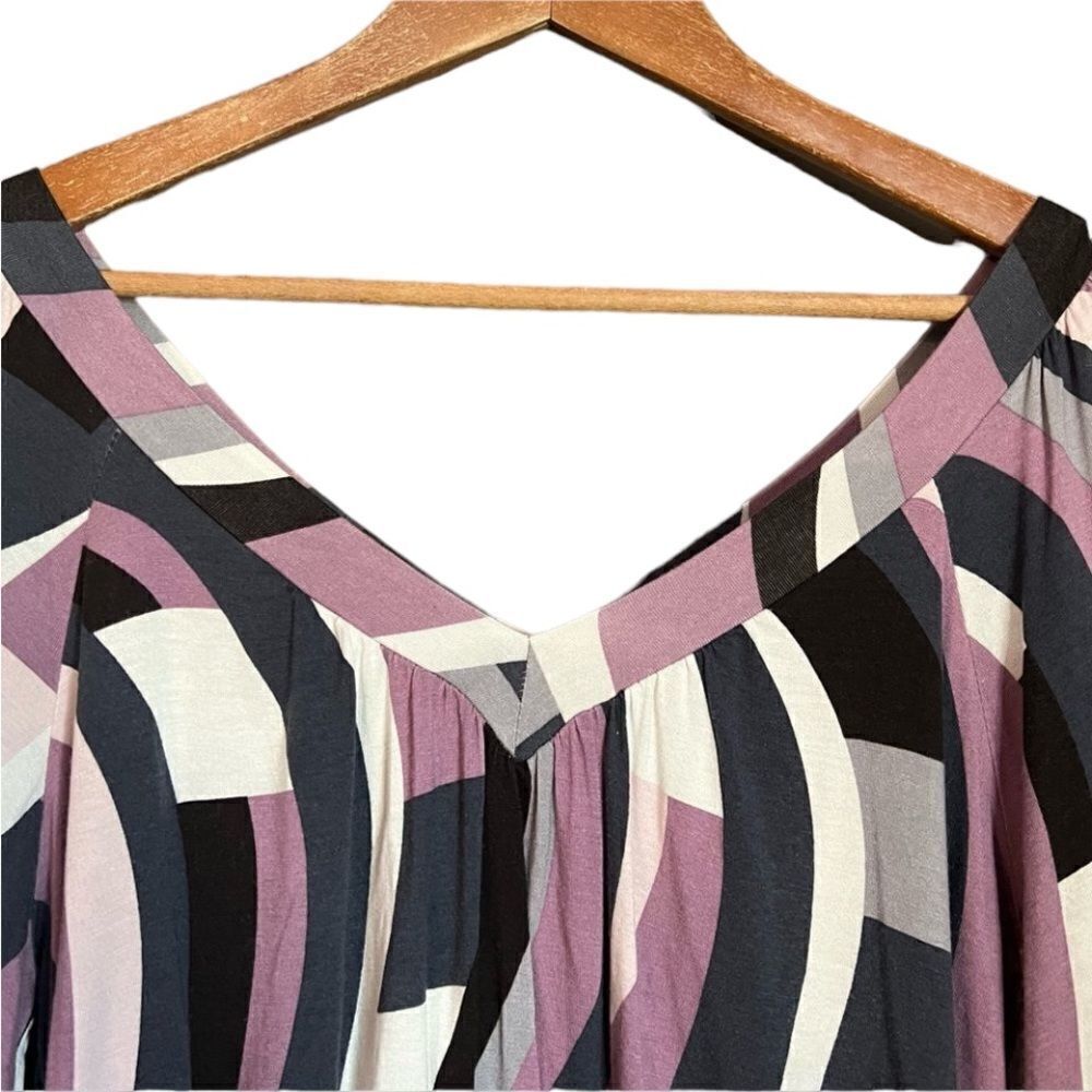 3 for $30! American rag patterned top - Picture 2 of 9